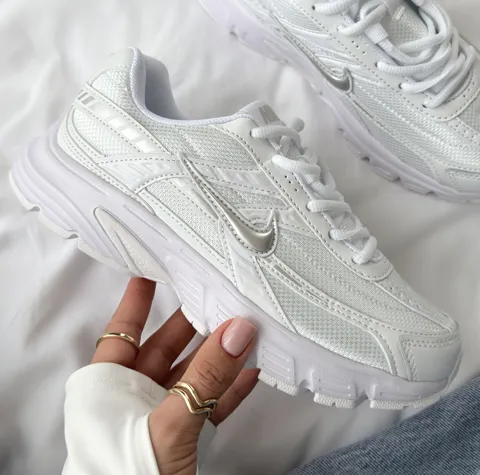 Nike Iniator
