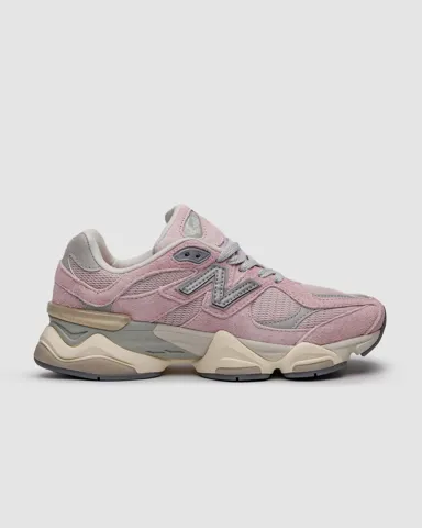 New Balance 9060 Light Pink
