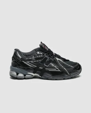 New Balance 1906A Metalic Black/Silver