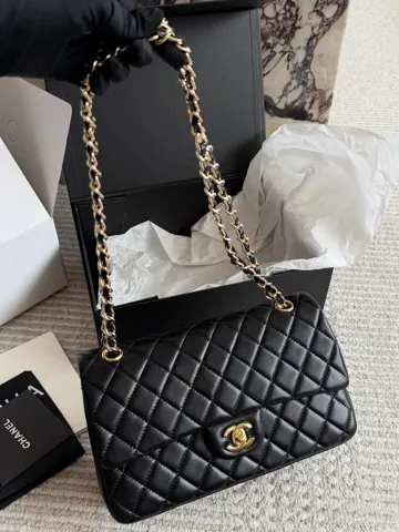 Chanel Classic Flap 25 Black Gold Hardware