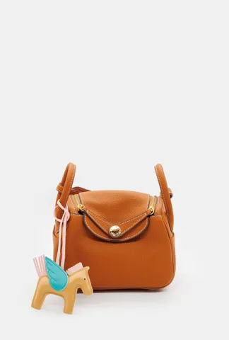 Hermes Lindy 19 Gold Clemence with Gold Hardware