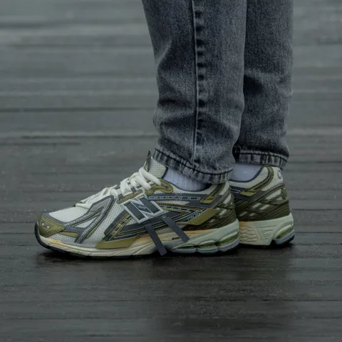 New Balance 1906a Olive Juice Sea Salt