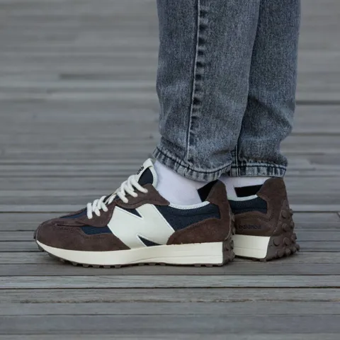 New Balance 327 Brailed Rich Earth Brown