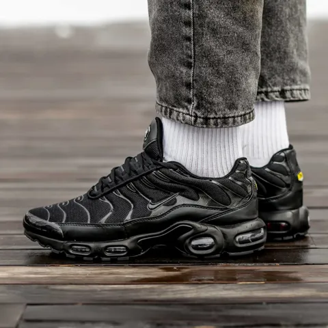 Nike Air Max TN Plus All Black