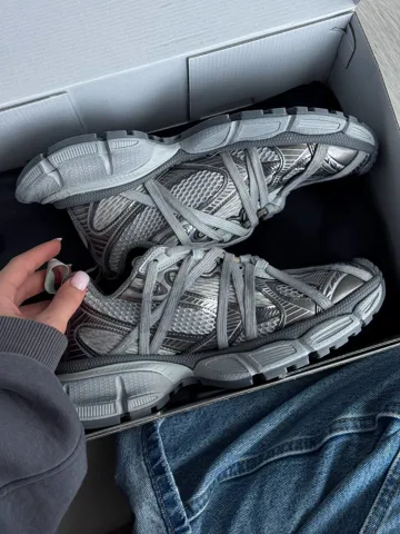 3XL Extreme Laces Grey Logo