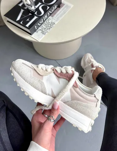 327 Beige/Brown