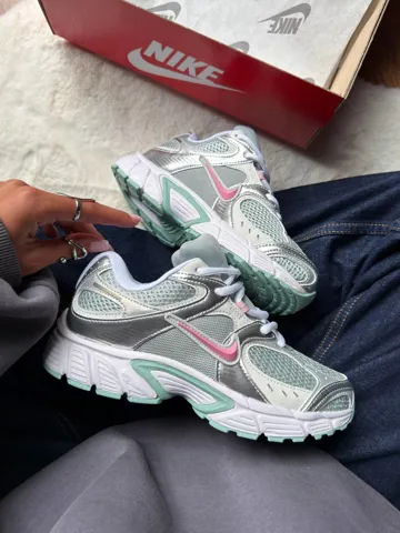 V5 RNR Metallic Silver/Pink