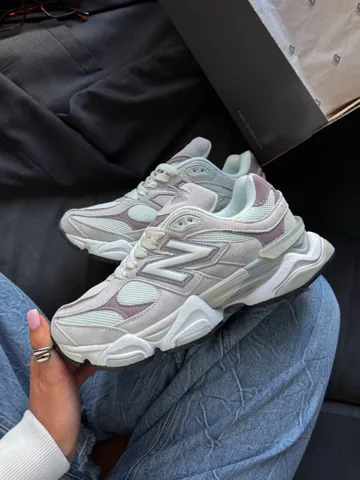 9060 Light Lavender