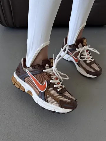 NIKE ZOOM VOMERO 5 | “WHEAT GRASS” premium (6)