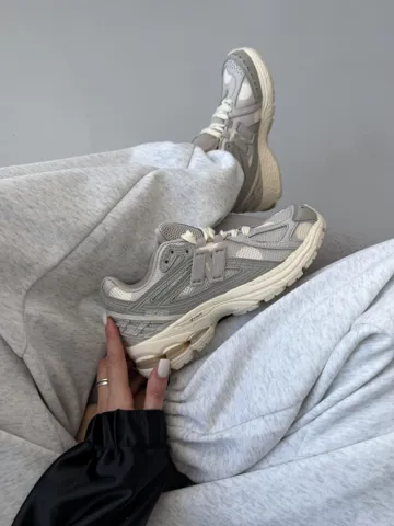 NEW BALANCE 1906 | POLKA DOT MOONROCK premium (7)
