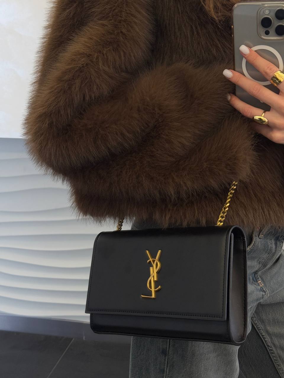 Saint Laurent Cassandra Small Shoulder Bag in Black Leather with Gold Hardware - 8