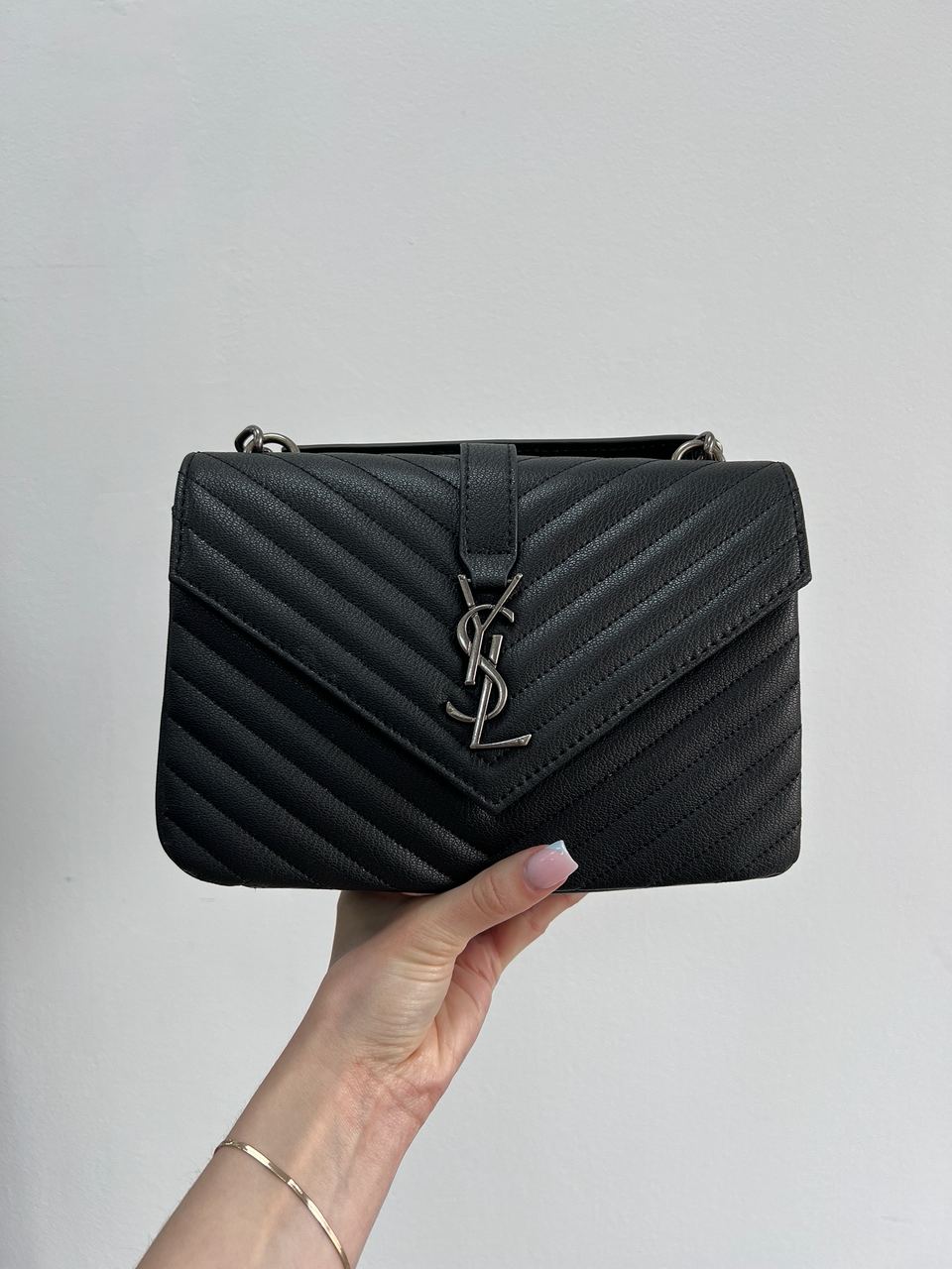 Saint Laurent College Medium in Quilted Leather Black/Silver - 2