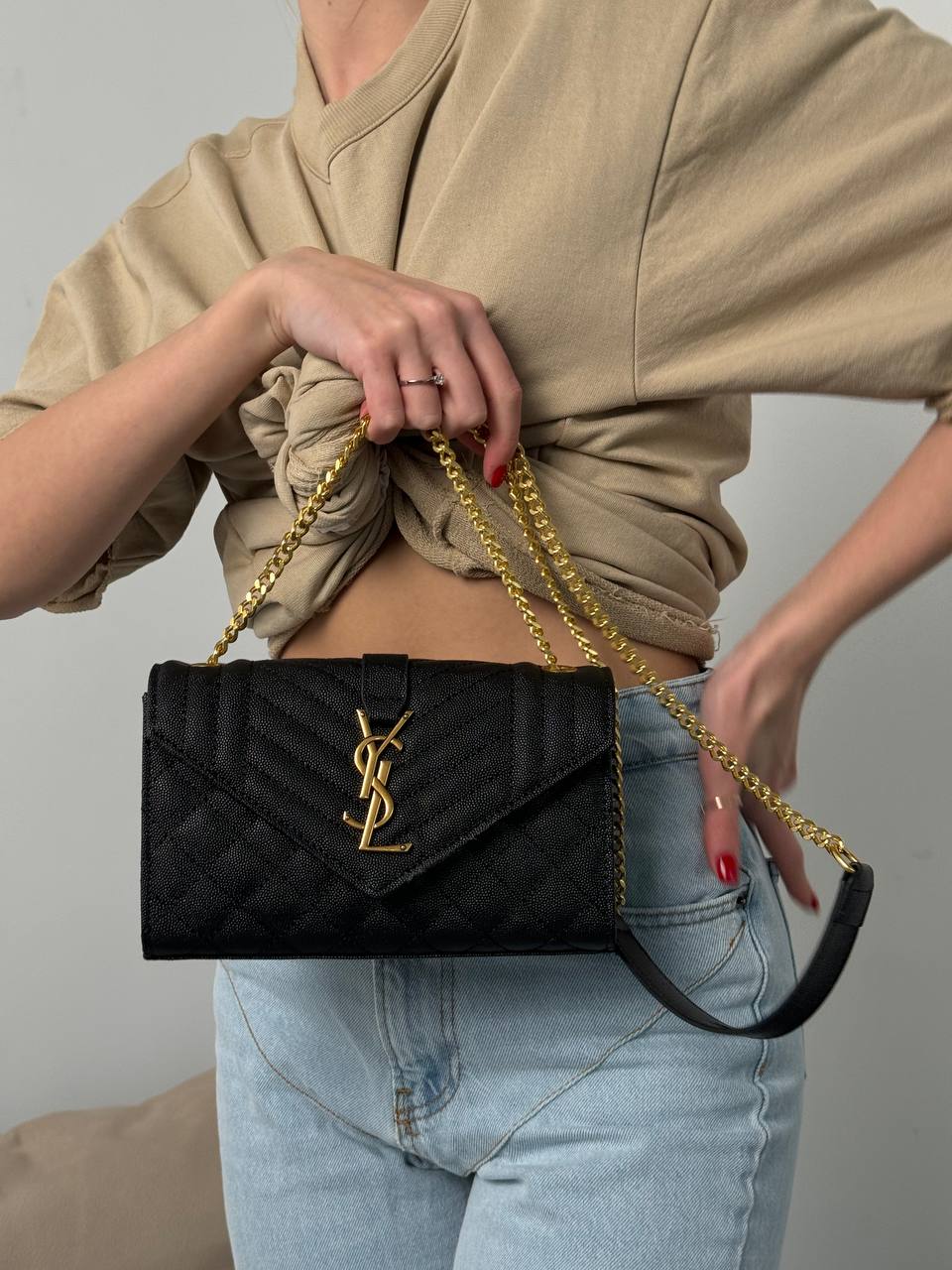 Saint Laurent Envelope Chain Bag In Black - 3