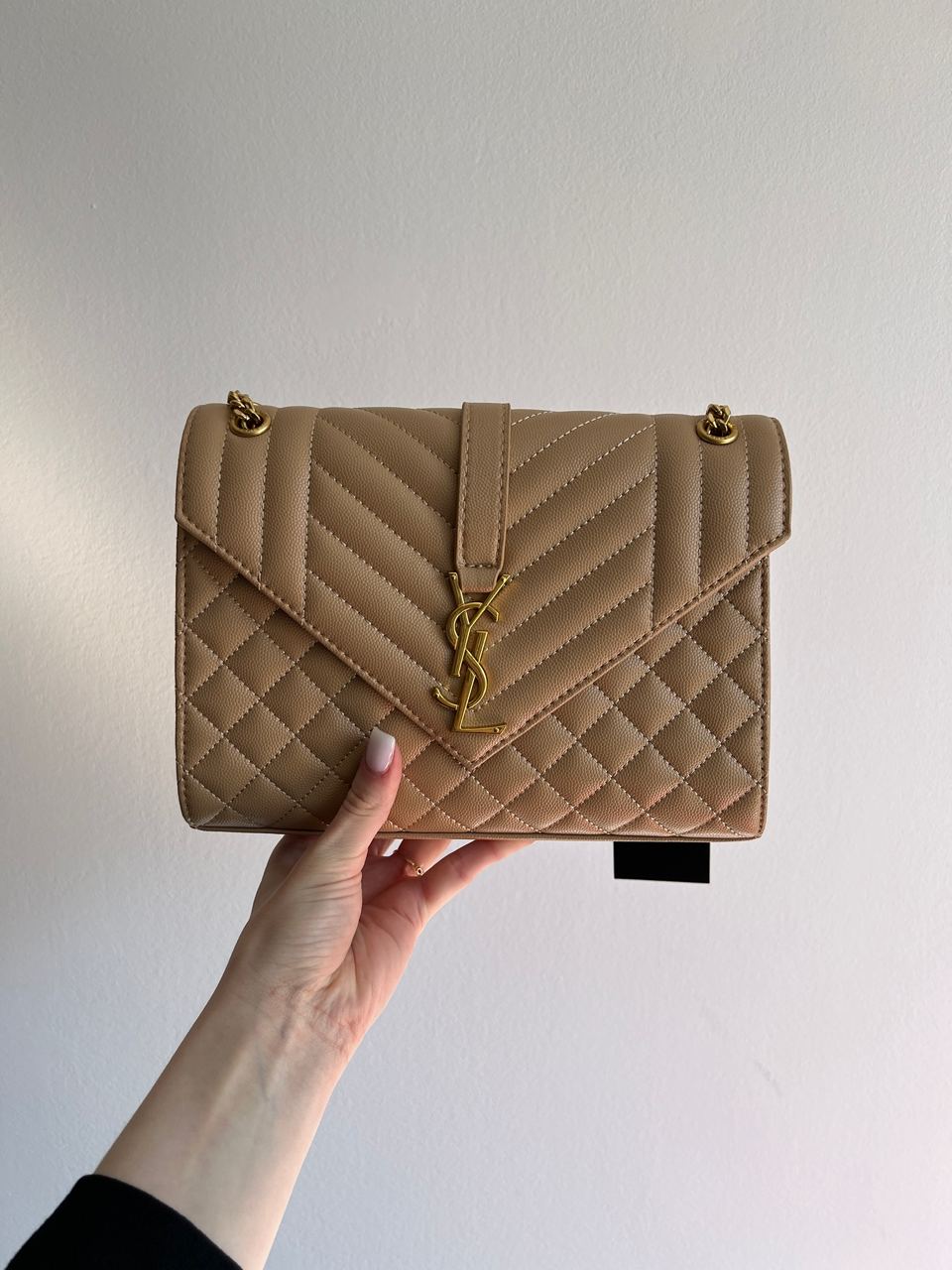 Saint Laurent Envelope Medium In Quilted Leather Beige - 13