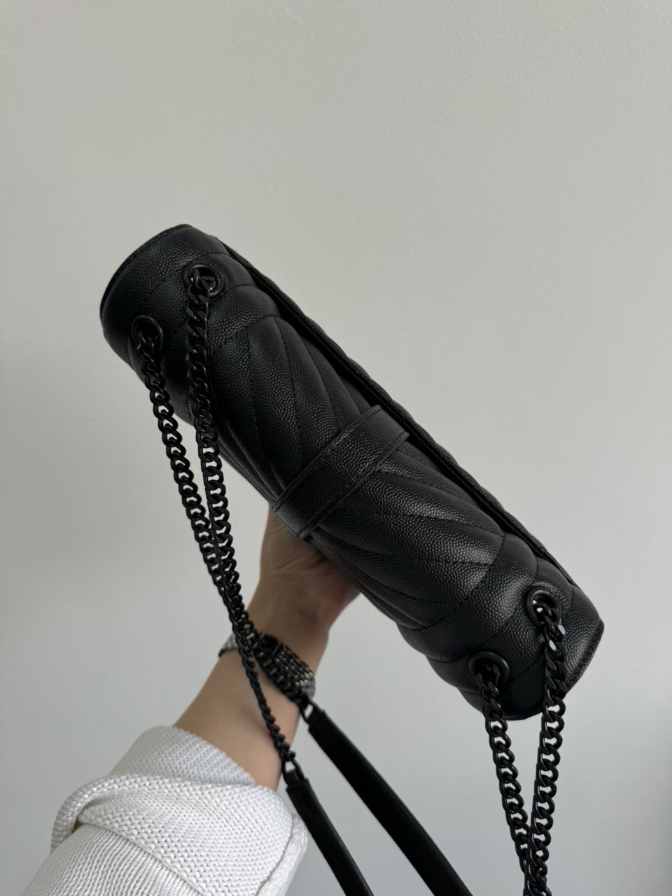 Saint Laurent Envelope Medium In Quilted Leather Black - 14