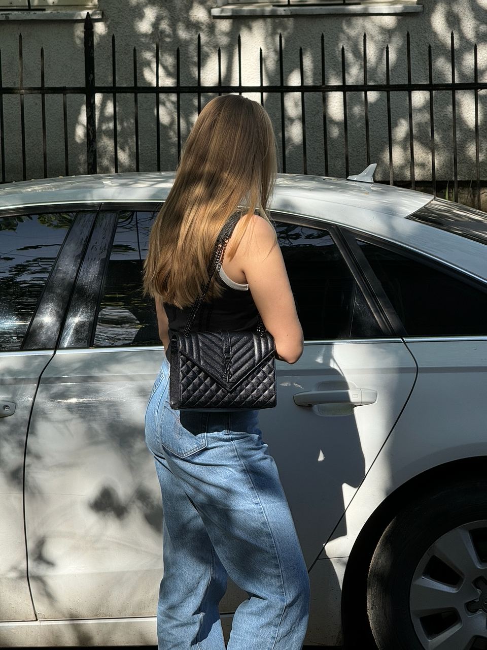 Saint Laurent Envelope Medium In Quilted Leather Silver - 10