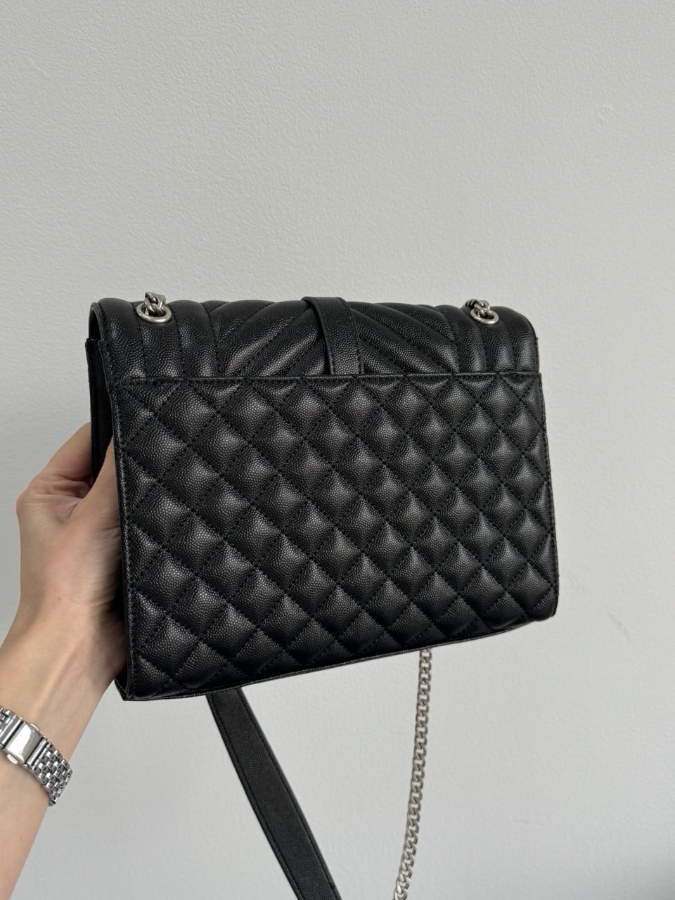 Saint Laurent Envelope Medium In Quilted Leather Silver - 20