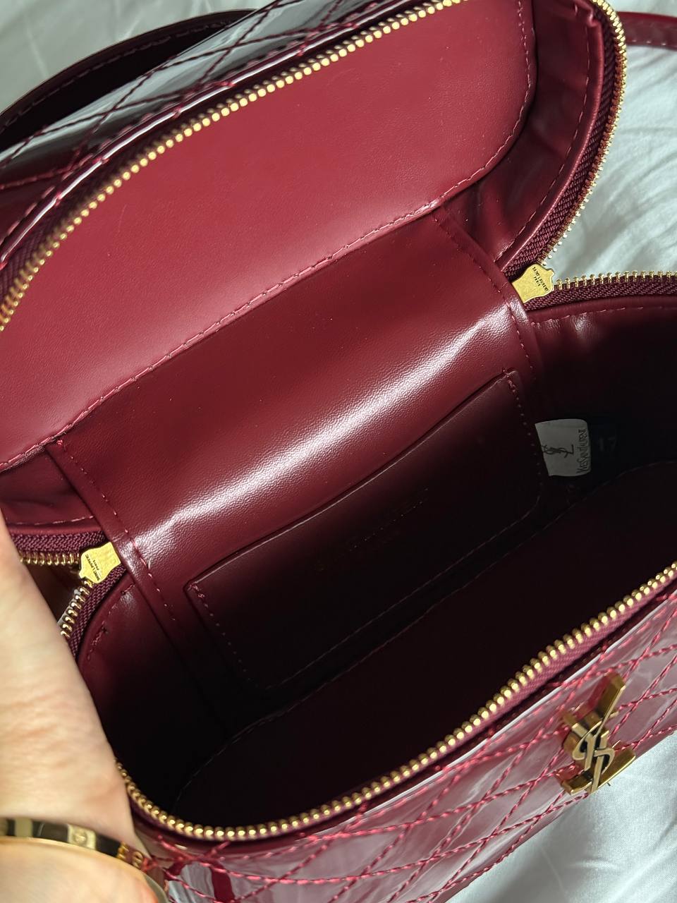 Saint Laurent Gaby Vanity Lacquered Leather Shoulder Bag Red - 10