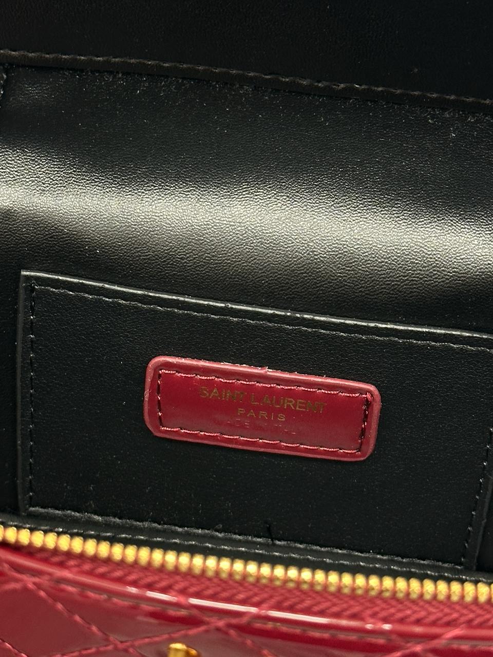 Saint Laurent Gaby Vanity Lacquered Leather Shoulder Bag Red - 12