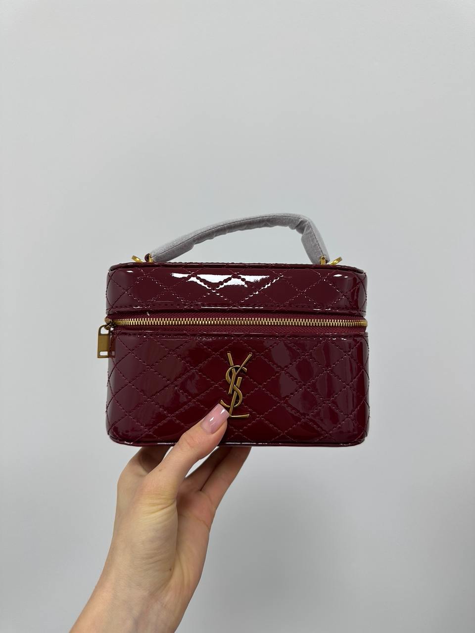 Saint Laurent Gaby Vanity Lacquered Leather Shoulder Bag Red - 3