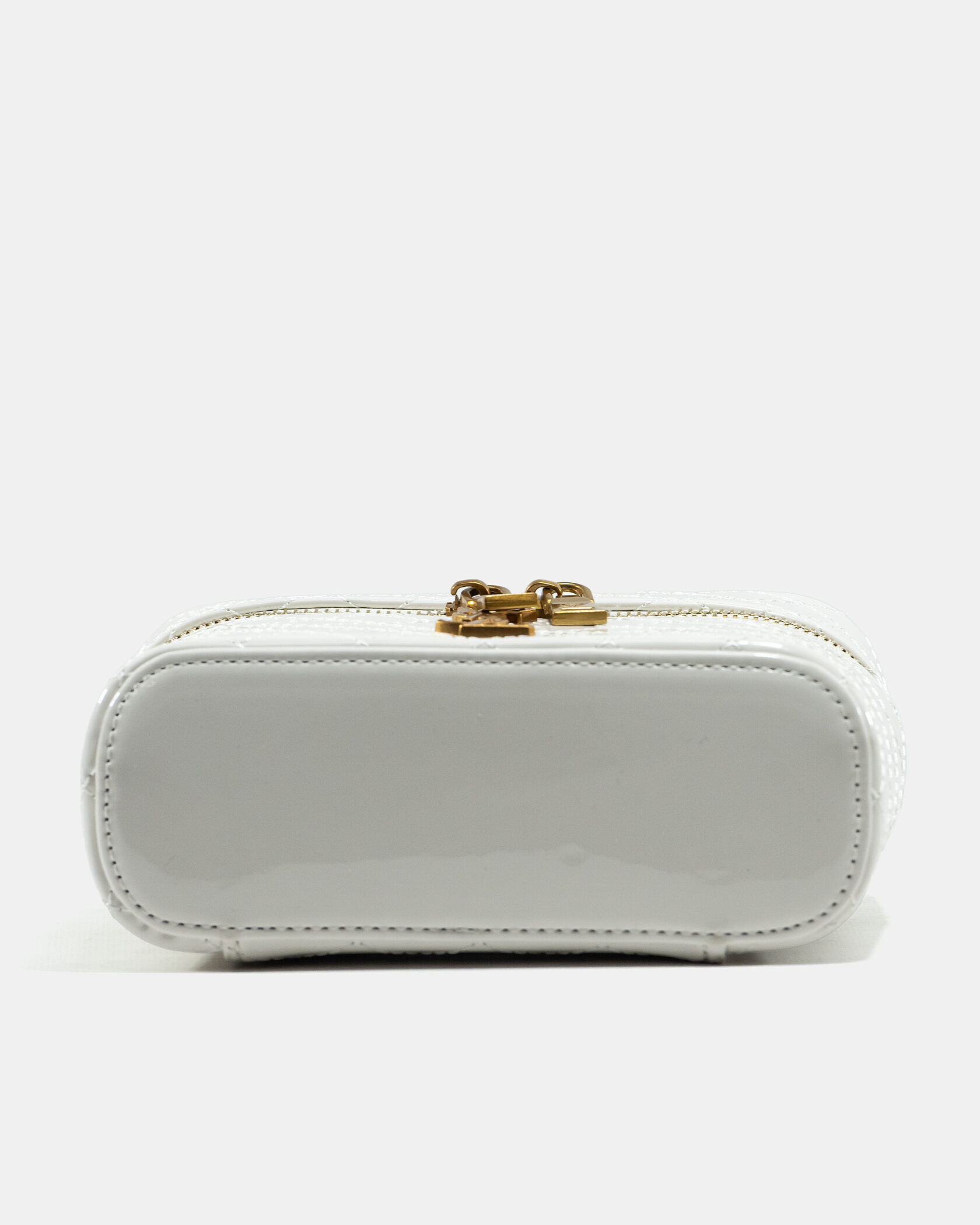 Saint Laurent Gaby Vanity Lacquered Leather Shoulder Bag White - 9