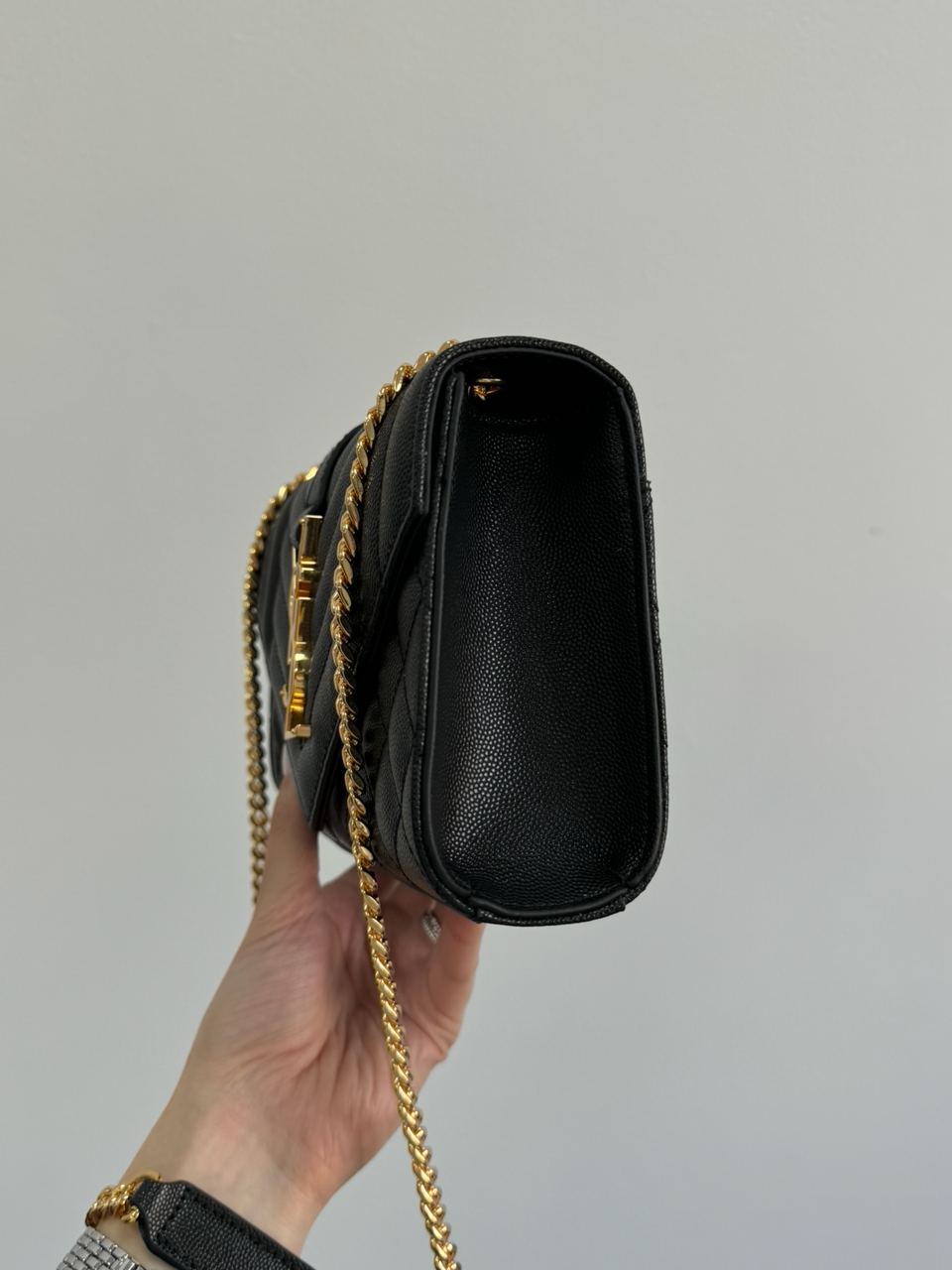 Saint Laurent Leather Envelope Chain Bag - 15