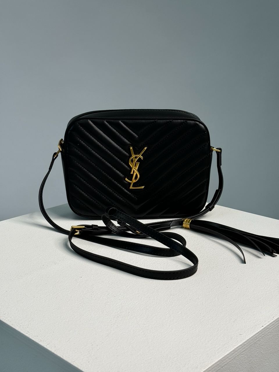 Saint Laurent Lou Quilted Camera Bag - 5