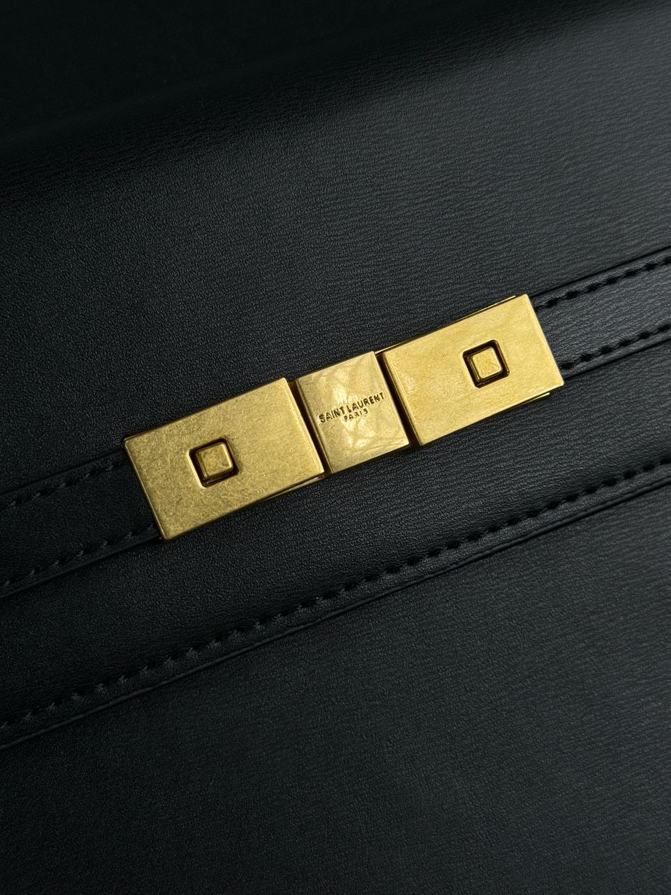 Saint Laurent Manhattan Large Leather Shoulder Bag Black - 15