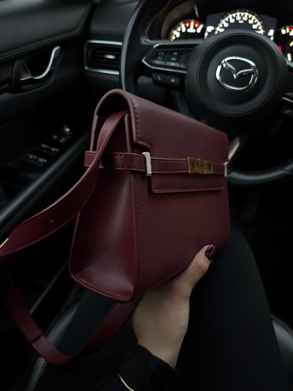 Saint Laurent Manhattan Medium Leather Shoulder Bag Burgundy - 8