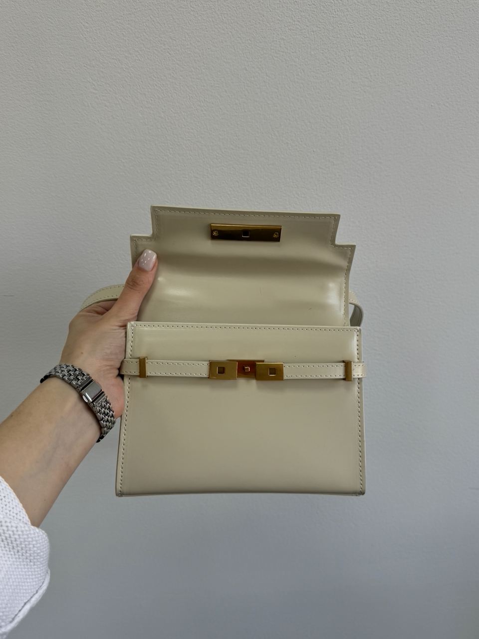 Saint Laurent Manhattan Mini Leather Shoulder Bag Cream - 22