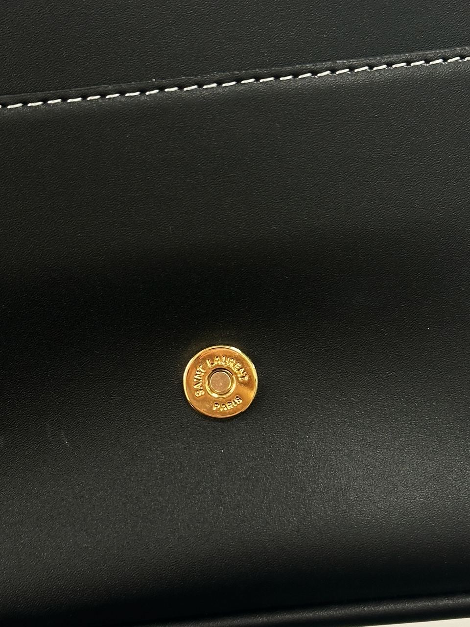Saint Laurent Niki Besace in Leather Black/Gold - 14
