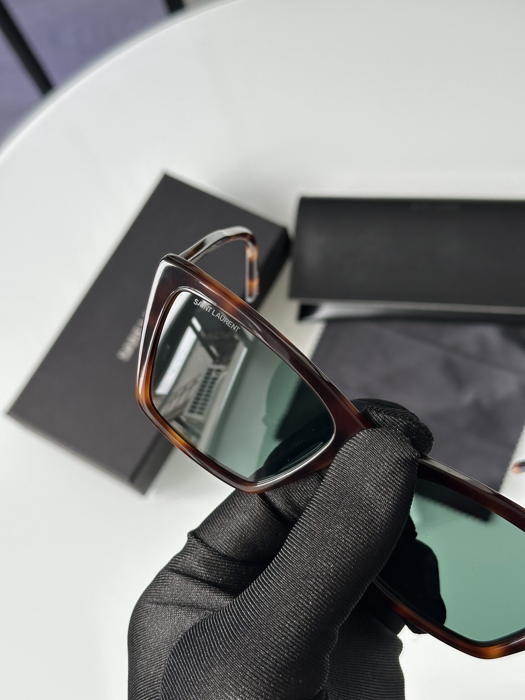 Saint Laurent SL 737 003 Leo/Green - 17