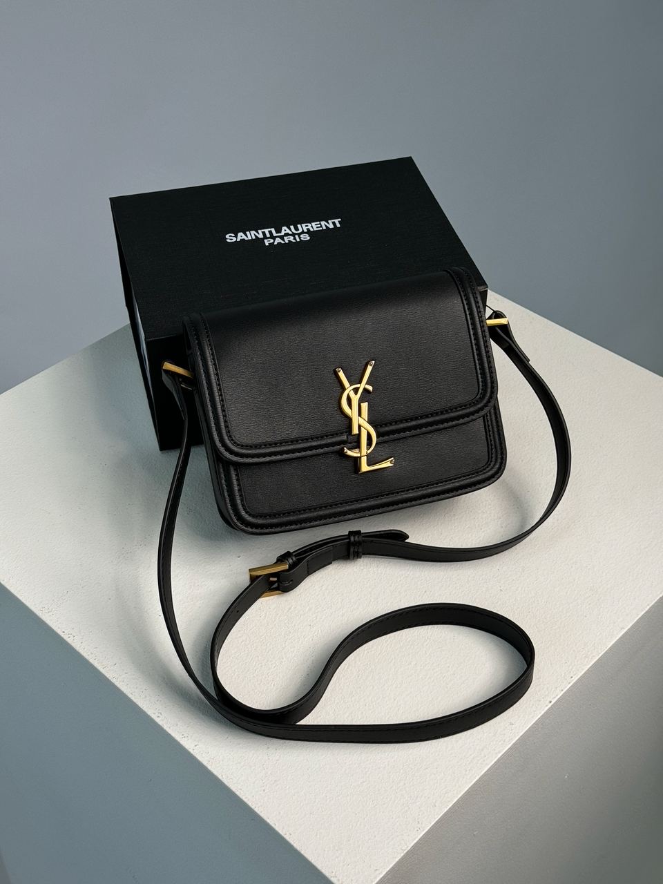 Saint Laurent Solferino Black/Gold - 10