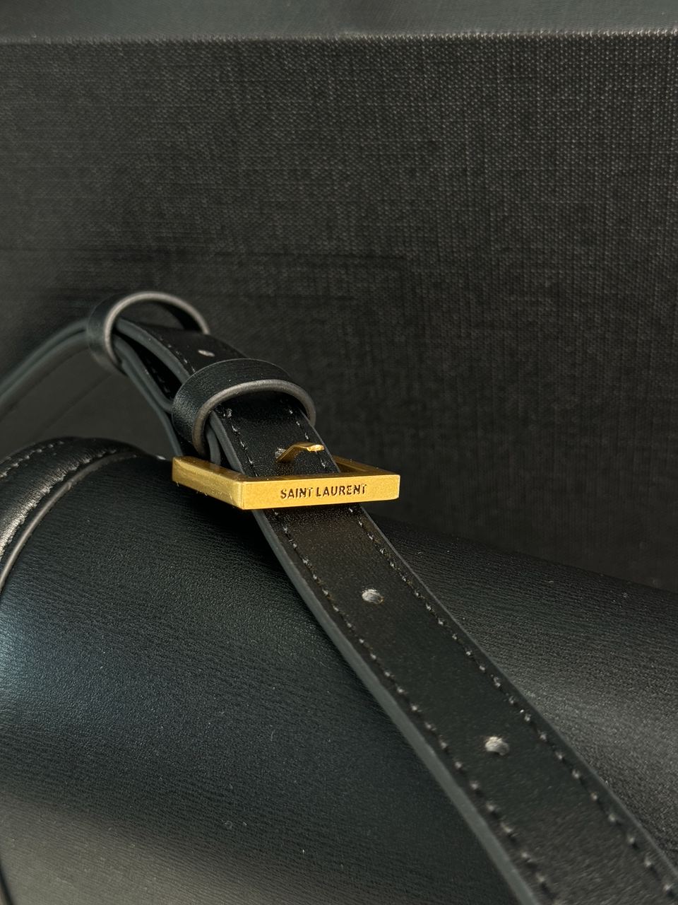 Saint Laurent Solferino Large Black/Gold - 16