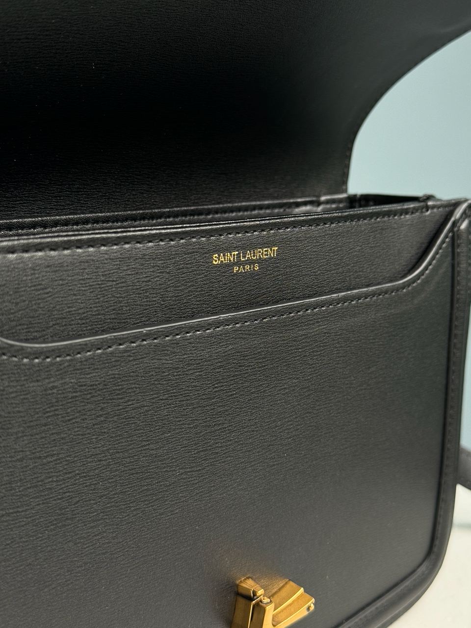 Saint Laurent Solferino Large Black/Gold - 22