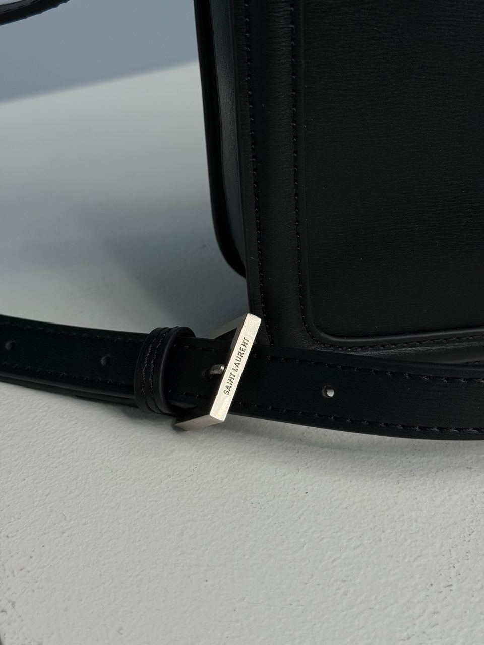 Saint Laurent Solferino Large Black/Silver - 19