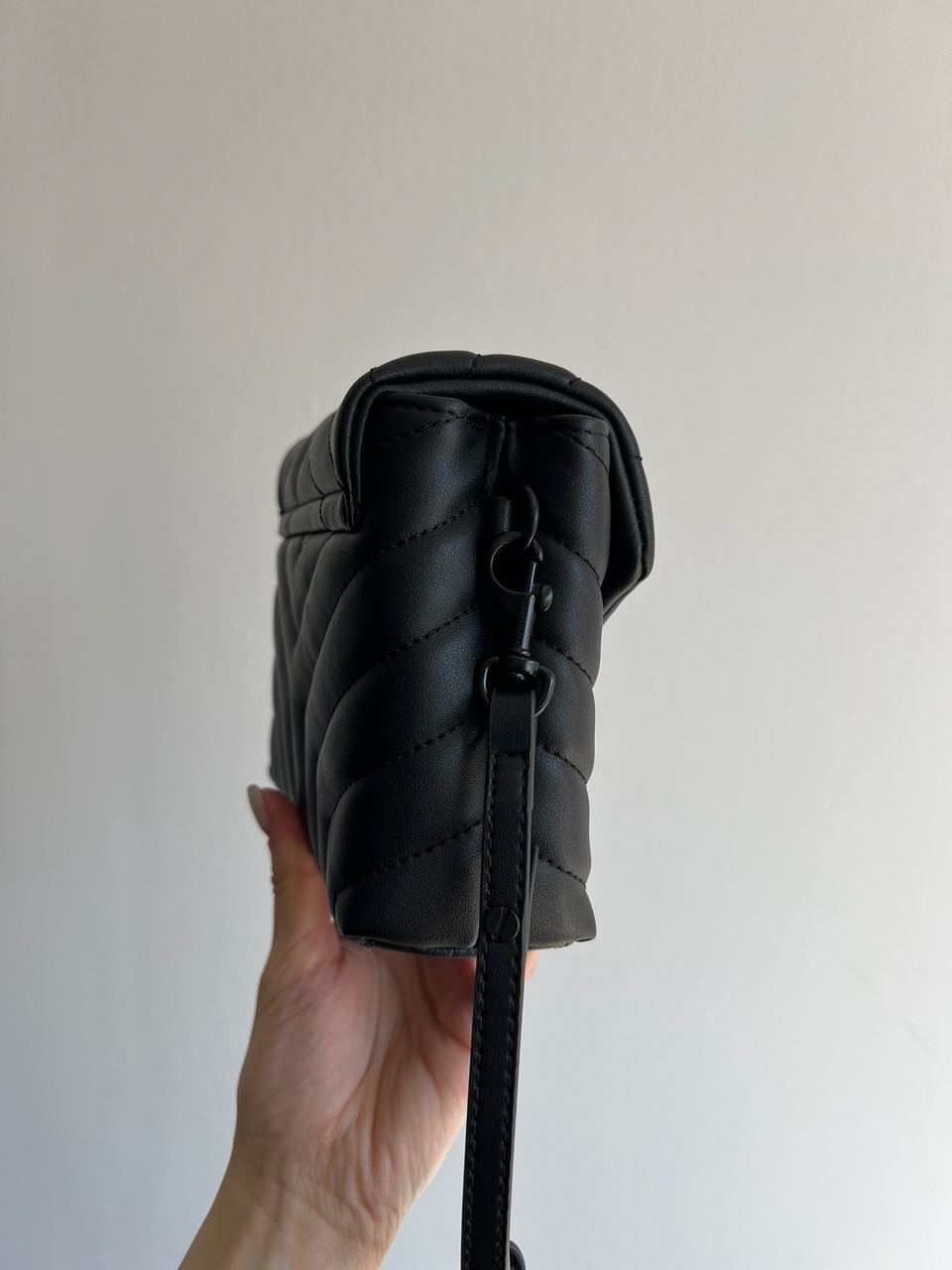 Saint Laurent Toy LouLou In Quilted Leather Black/Black - 18