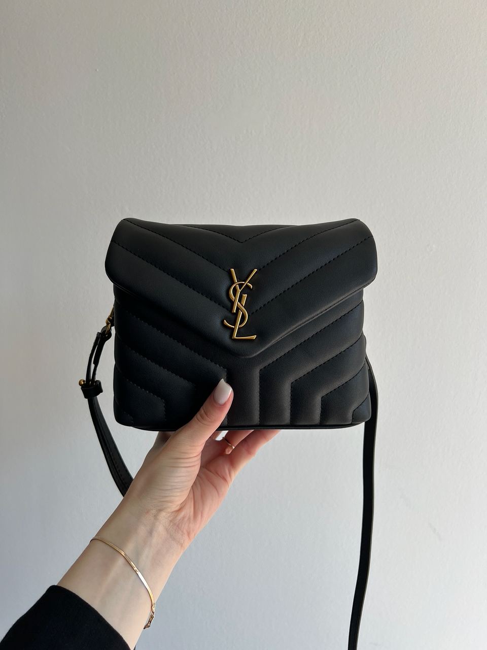 Saint Laurent Toy LouLou In Quilted Leather Black/Gold - 10