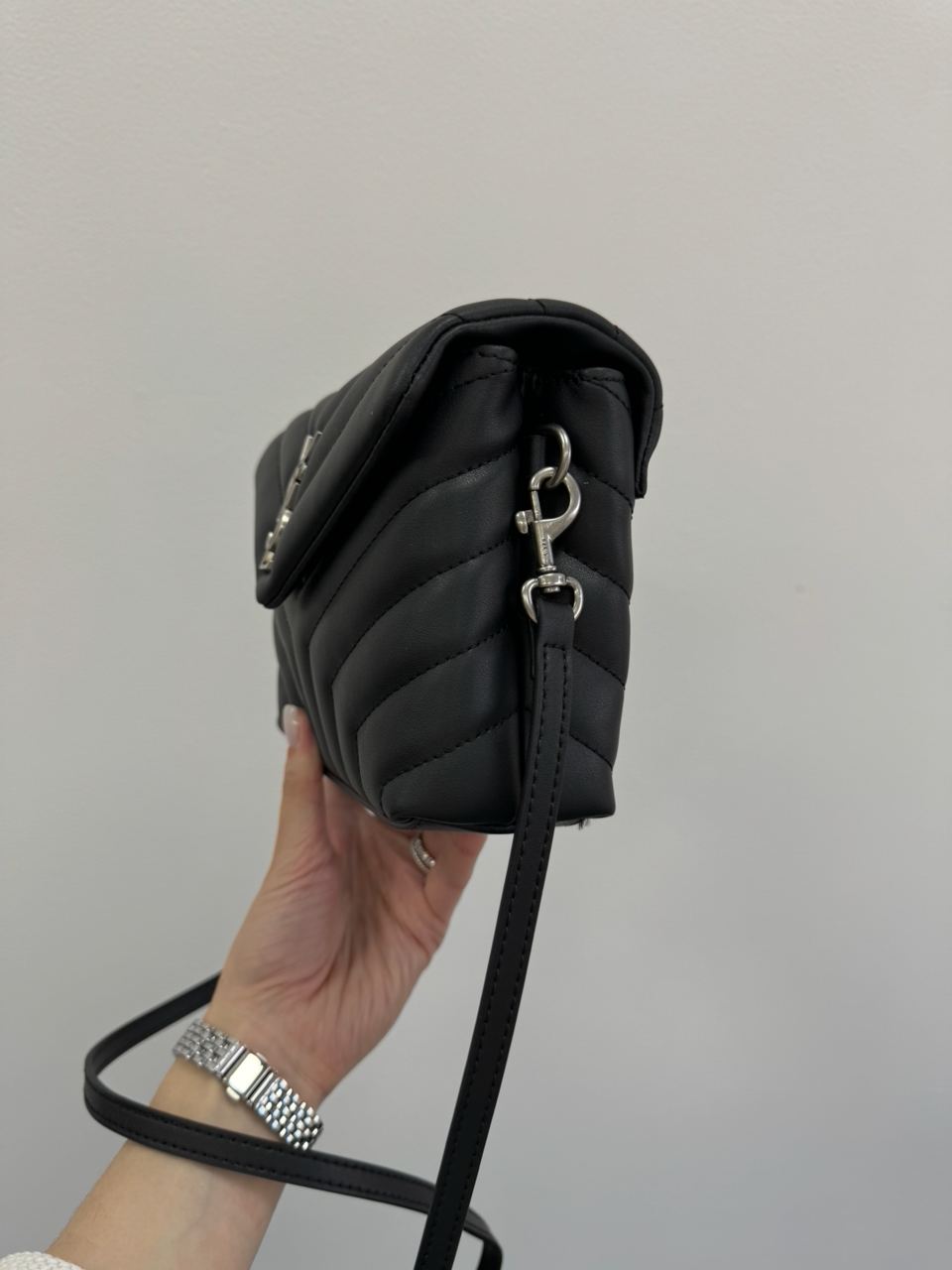 Saint Laurent Toy LouLou In Quilted Leather Black/Silver - 17