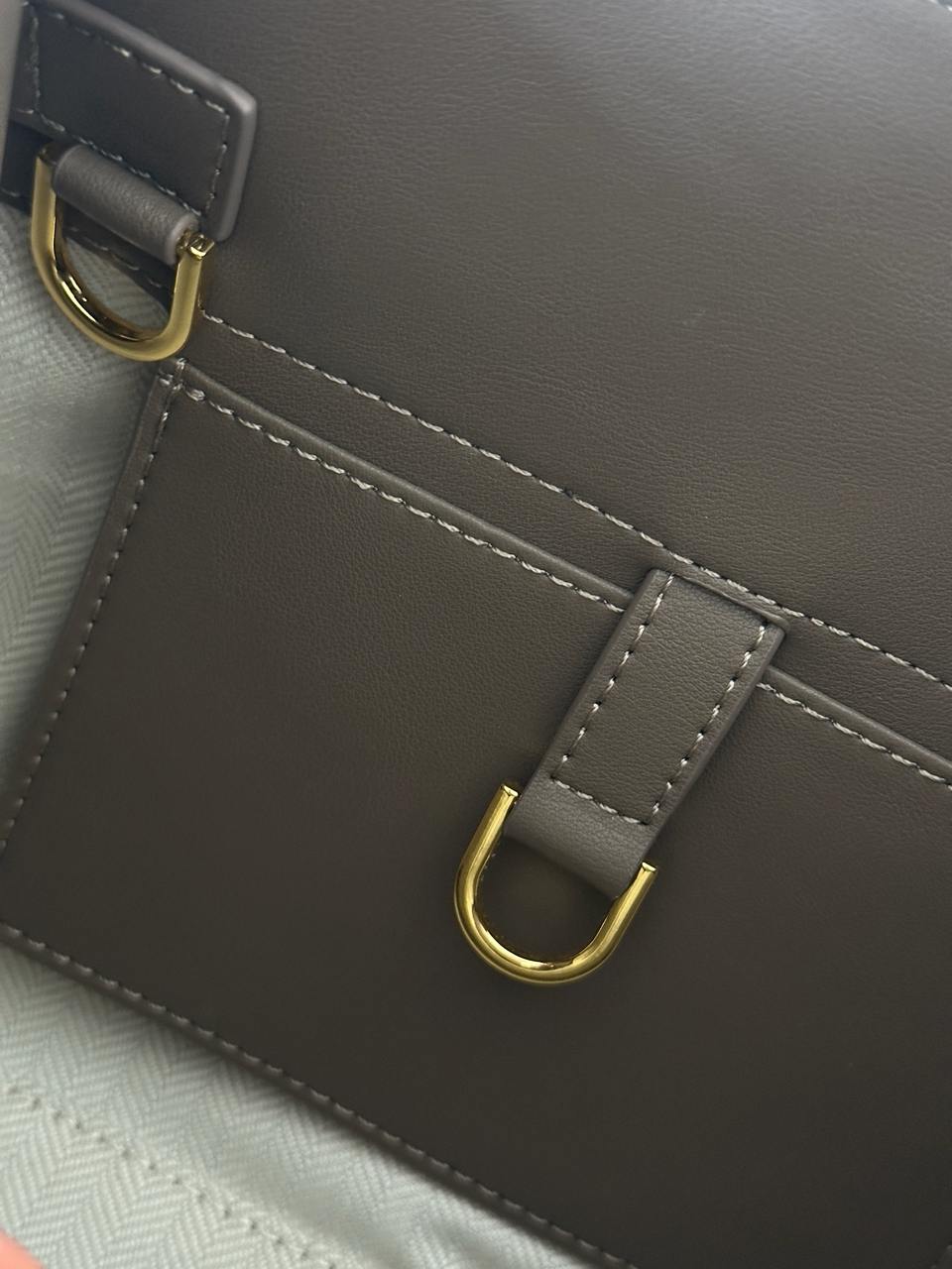 The Row Soft Margaux 26 Bag in Leather Brown Capucines - 13