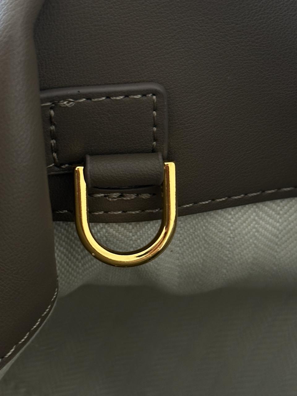 The Row Soft Margaux 26 Bag in Leather Brown Capucines - 15