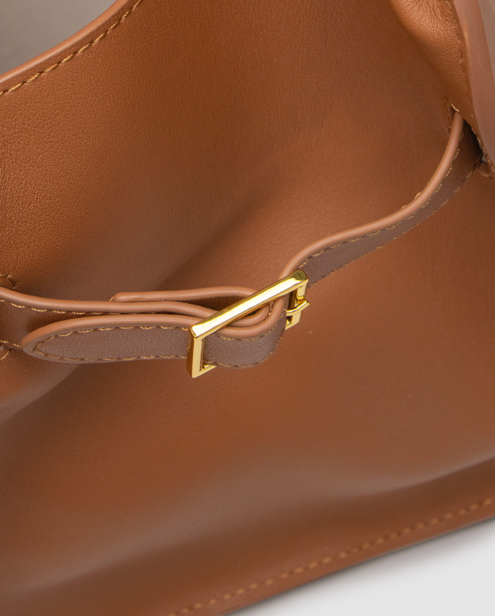 The Row Soft Margaux 26 Bag in Leather Ginger - 4