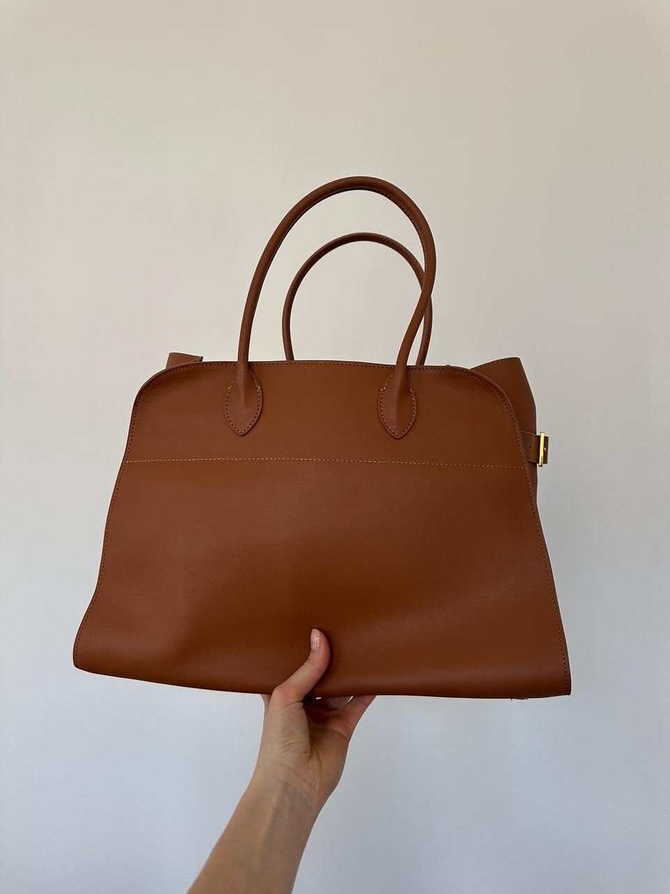 The Row Soft Margaux 39 Bag in Leather Ginger - 4