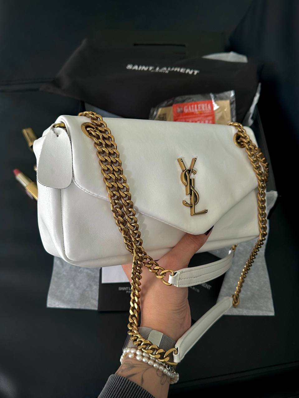 Yves Saint Laurent Chain Wallet In White - 3