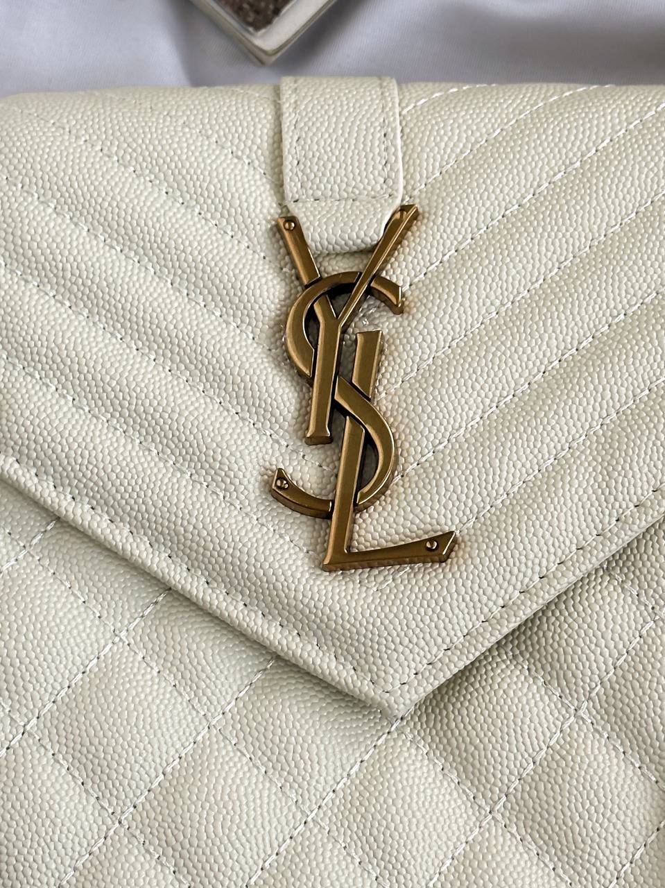 Yves Saint Laurent Envelope Bag White - 8