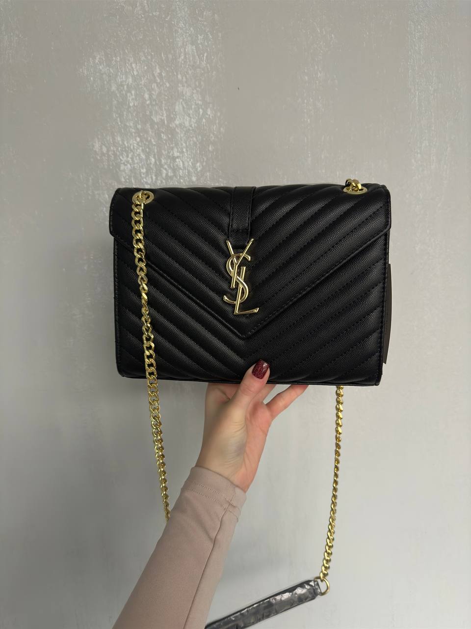 Yves Saint Laurent Envelope Medium In Quilted Grain De Poudre Embossed Leather - 2