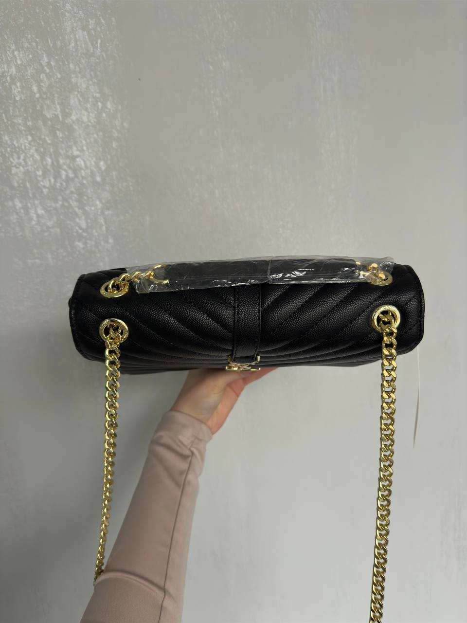 Yves Saint Laurent Envelope Medium In Quilted Grain De Poudre Embossed Leather - 7