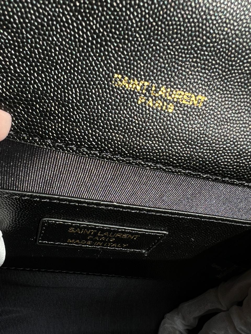 Yves Saint Laurent Envelope Medium In Quilted Grain De Poudre Embossed Leather - 17