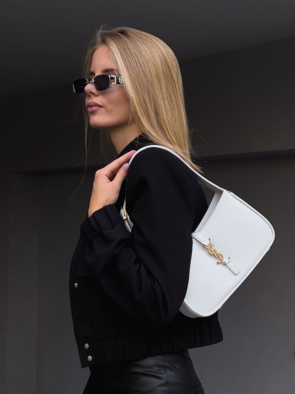 Yves Saint Laurent Hobo White - 10