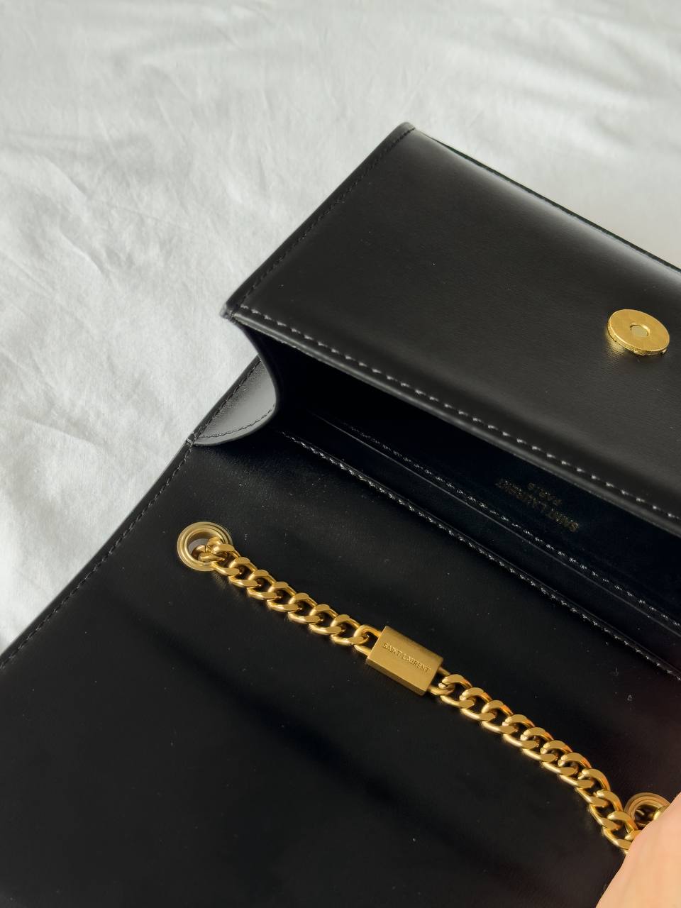 Yves Saint Laurent Kate Small Black/Gold - 17